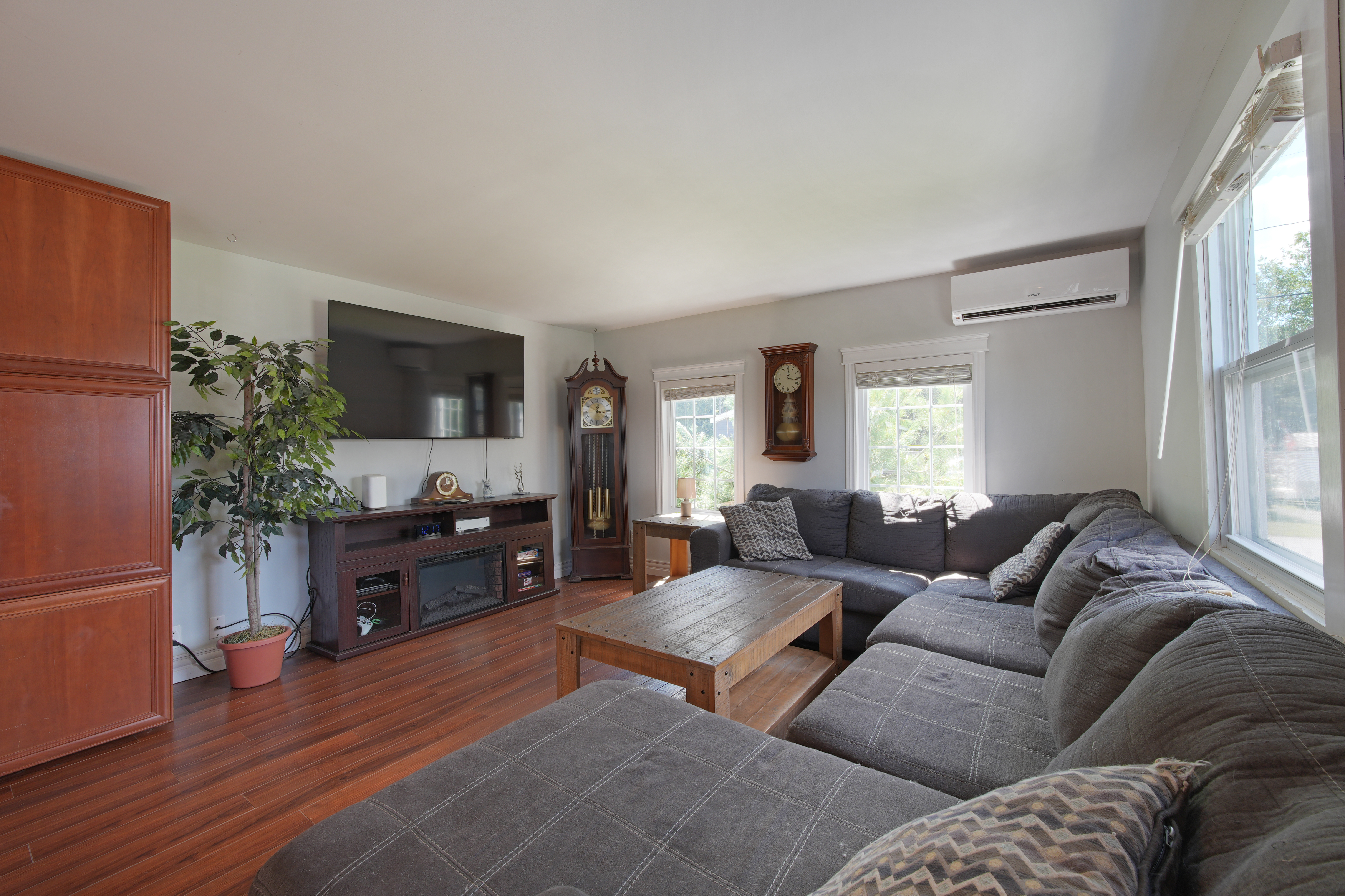 Before virtual staging